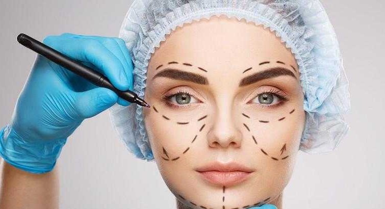 بهترین-دکترهای-زیبایی-اراک