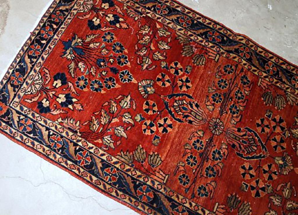قالی-ساروق